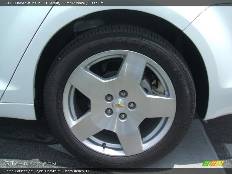 Summit White / Titanium 2010 Chevrolet Malibu LT Sedan