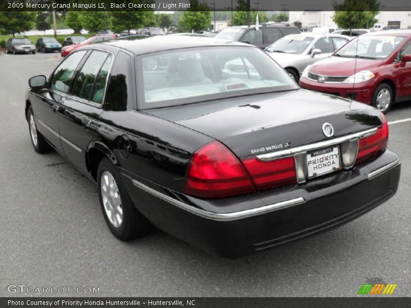 Black Clearcoat / Light Flint 2005 Mercury Grand Marquis LS