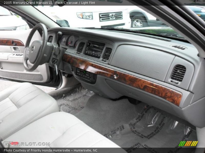 Black Clearcoat / Light Flint 2005 Mercury Grand Marquis LS