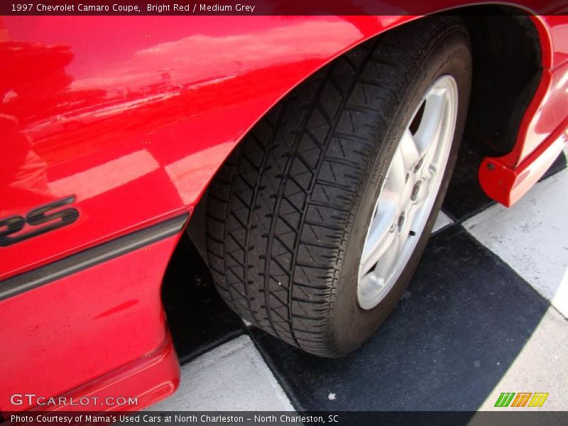 Bright Red / Medium Grey 1997 Chevrolet Camaro Coupe