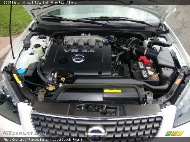 Satin White Pearl / Blond 2006 Nissan Altima 3.5 SL