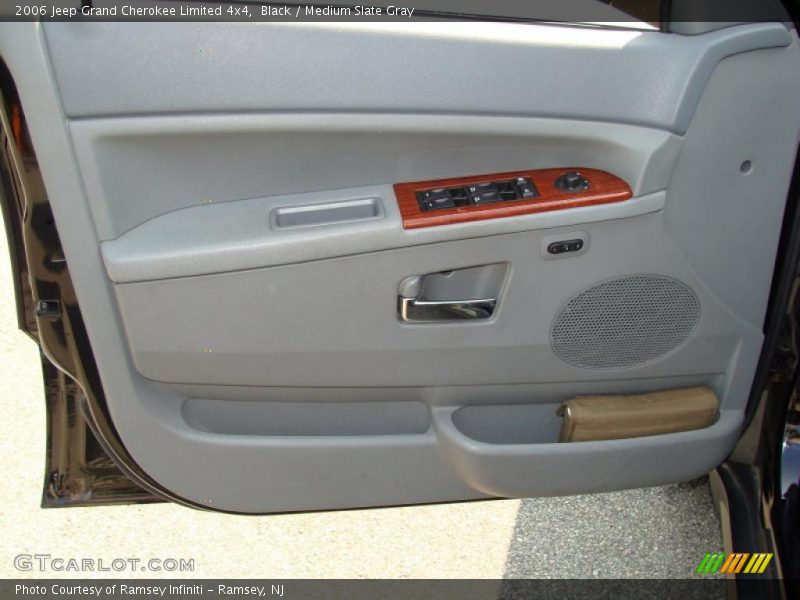Black / Medium Slate Gray 2006 Jeep Grand Cherokee Limited 4x4
