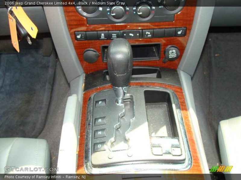 Black / Medium Slate Gray 2006 Jeep Grand Cherokee Limited 4x4