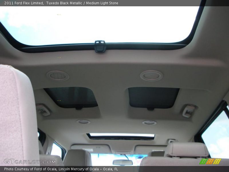 Tuxedo Black Metallic / Medium Light Stone 2011 Ford Flex Limited