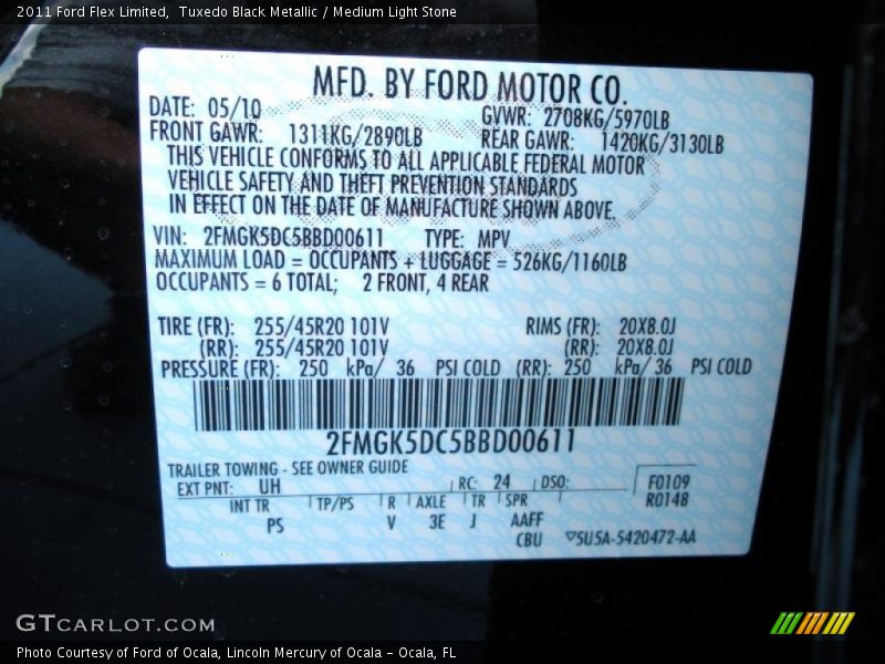 Tuxedo Black Metallic / Medium Light Stone 2011 Ford Flex Limited