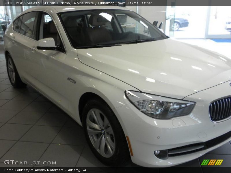 Alpine White / Cinnamon Brown Dakota Leather 2010 BMW 5 Series 535i Gran Turismo