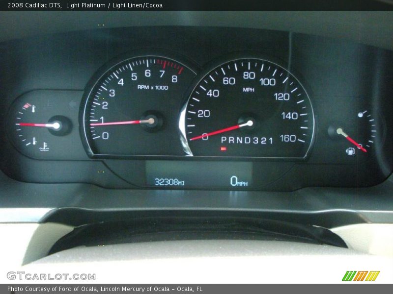 Light Platinum / Light Linen/Cocoa 2008 Cadillac DTS