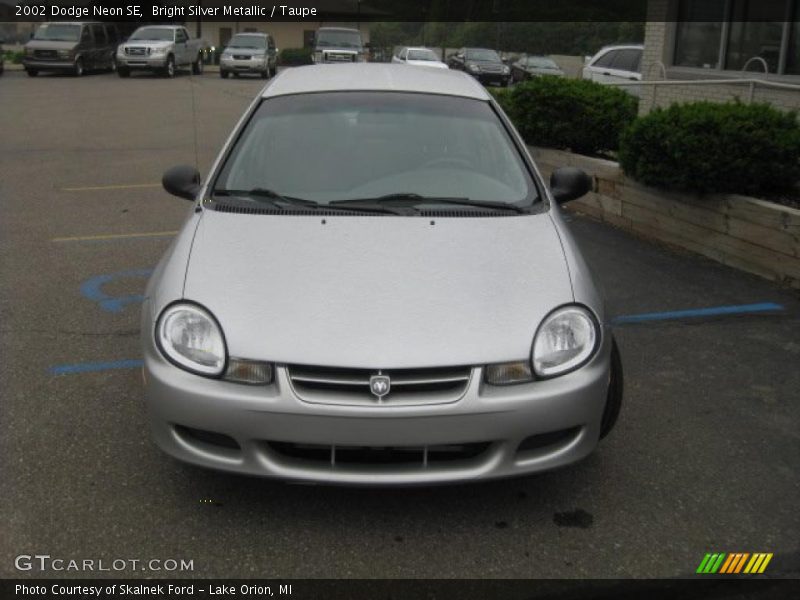 Bright Silver Metallic / Taupe 2002 Dodge Neon SE