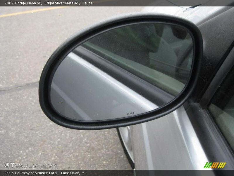 Bright Silver Metallic / Taupe 2002 Dodge Neon SE