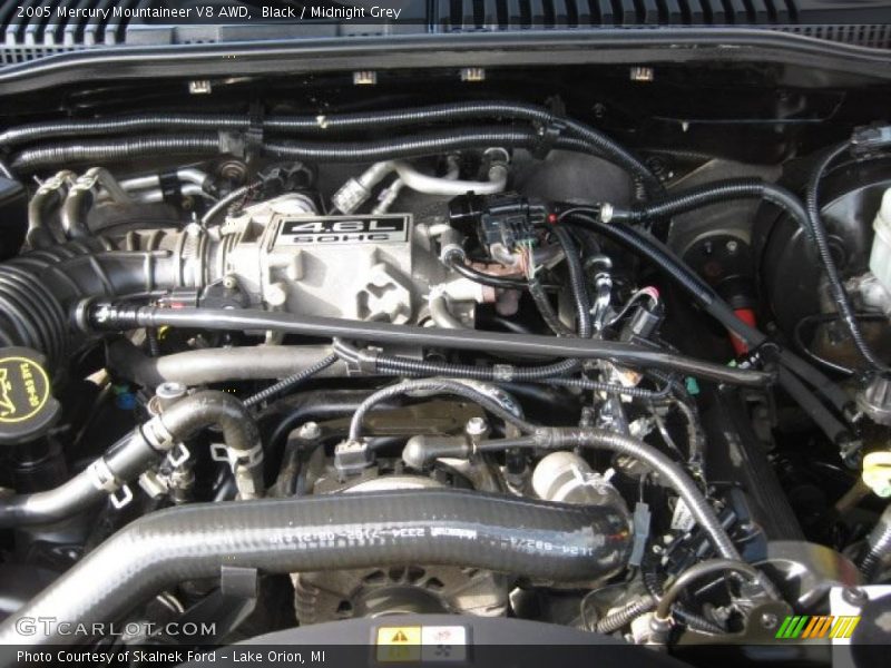 Black / Midnight Grey 2005 Mercury Mountaineer V8 AWD