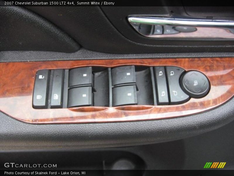 Summit White / Ebony 2007 Chevrolet Suburban 1500 LTZ 4x4