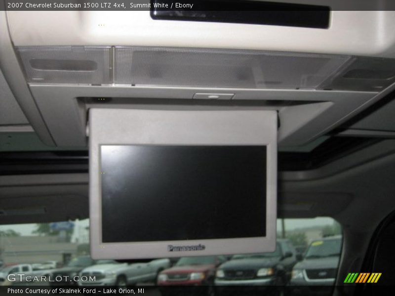 Summit White / Ebony 2007 Chevrolet Suburban 1500 LTZ 4x4