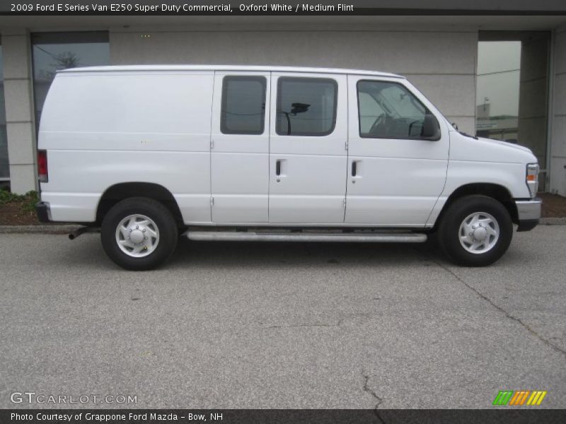 Oxford White / Medium Flint 2009 Ford E Series Van E250 Super Duty Commercial