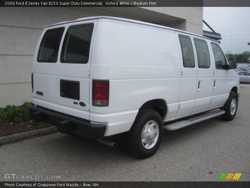 Oxford White / Medium Flint 2009 Ford E Series Van E250 Super Duty Commercial