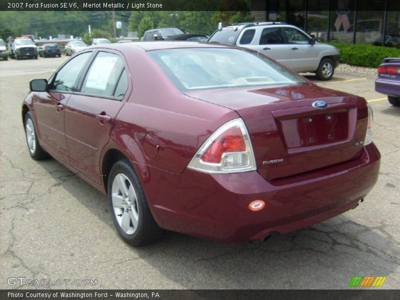 Merlot Metallic / Light Stone 2007 Ford Fusion SE V6