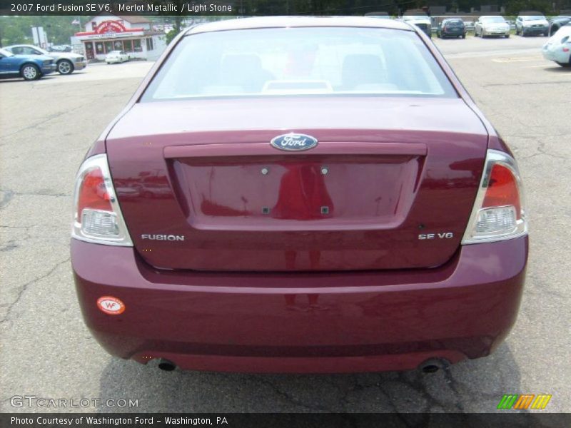 Merlot Metallic / Light Stone 2007 Ford Fusion SE V6