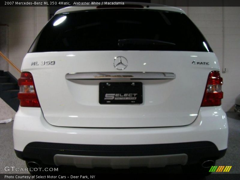 Alabaster White / Macadamia 2007 Mercedes-Benz ML 350 4Matic
