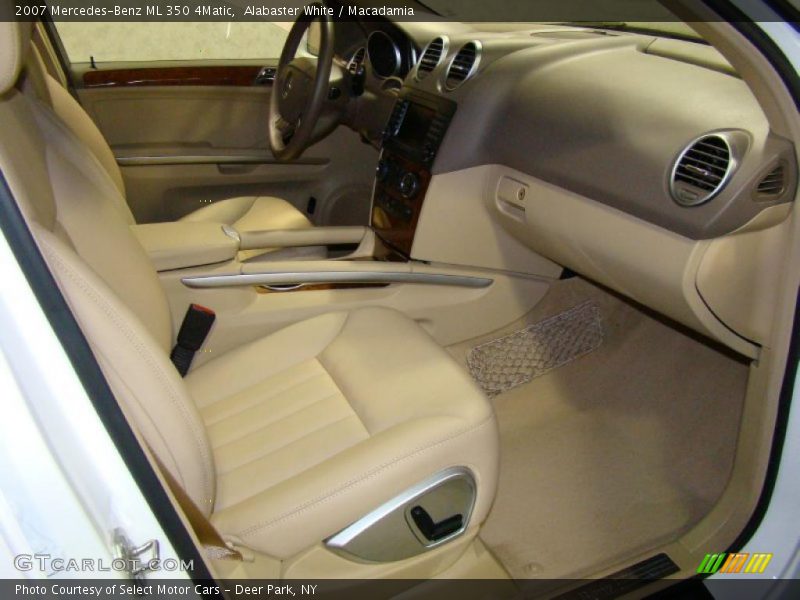 Alabaster White / Macadamia 2007 Mercedes-Benz ML 350 4Matic