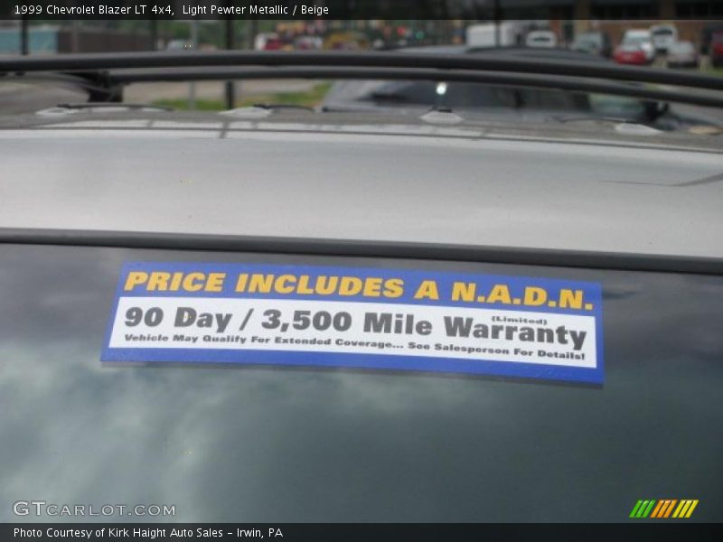 Light Pewter Metallic / Beige 1999 Chevrolet Blazer LT 4x4