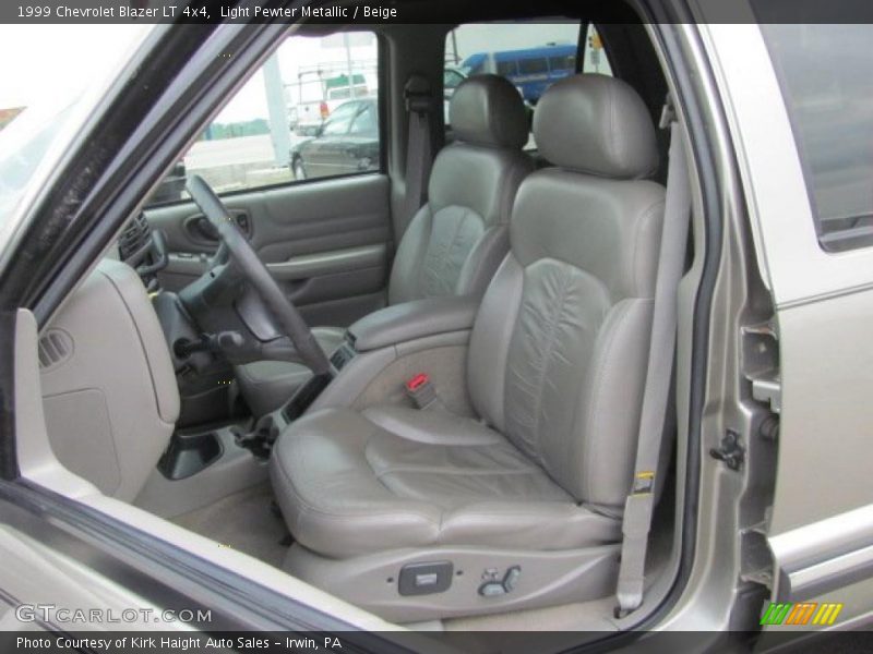 Light Pewter Metallic / Beige 1999 Chevrolet Blazer LT 4x4