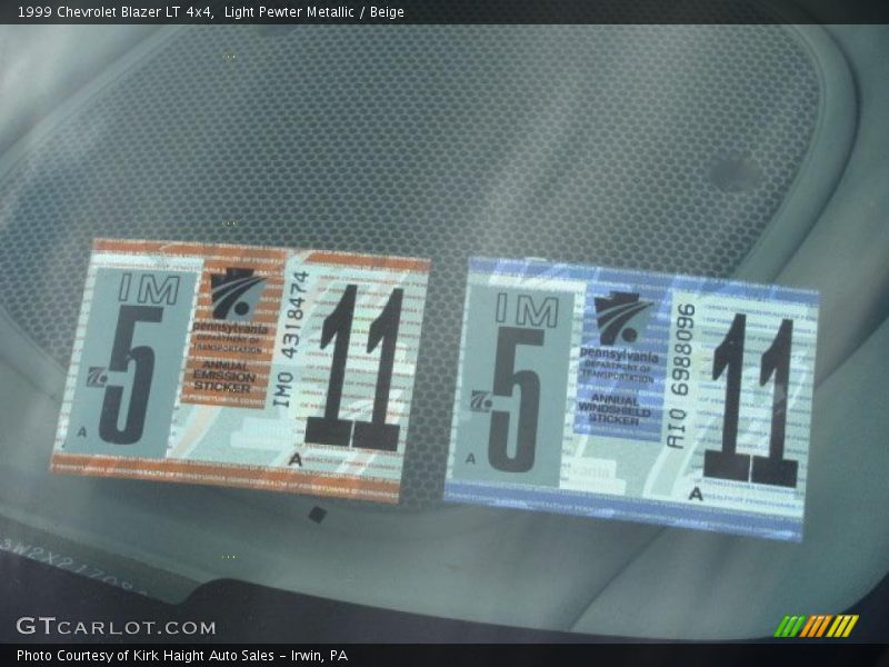 Light Pewter Metallic / Beige 1999 Chevrolet Blazer LT 4x4