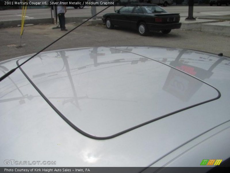 Silver Frost Metallic / Medium Graphite 2001 Mercury Cougar V6
