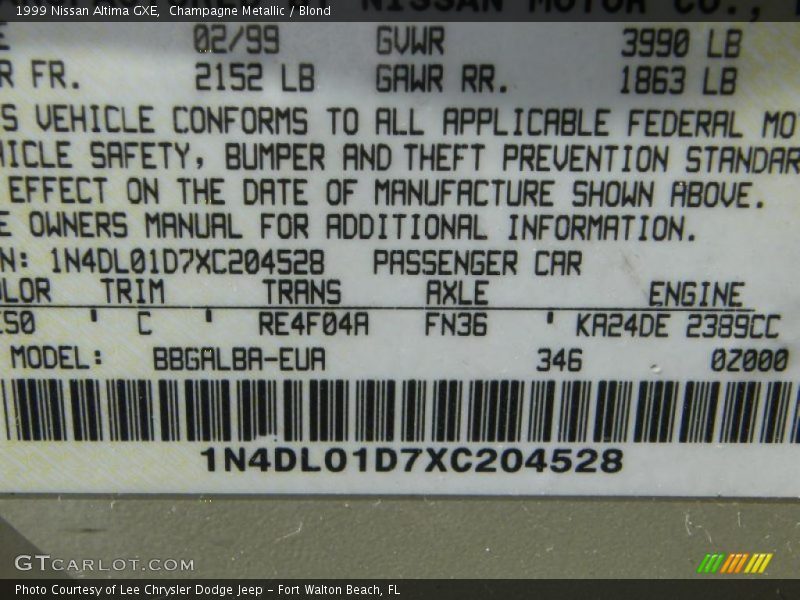 Champagne Metallic / Blond 1999 Nissan Altima GXE