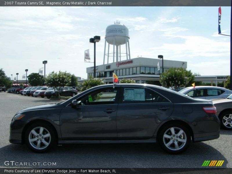 Magnetic Gray Metallic / Dark Charcoal 2007 Toyota Camry SE