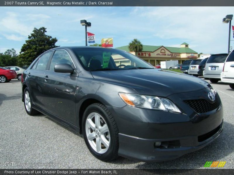 Magnetic Gray Metallic / Dark Charcoal 2007 Toyota Camry SE