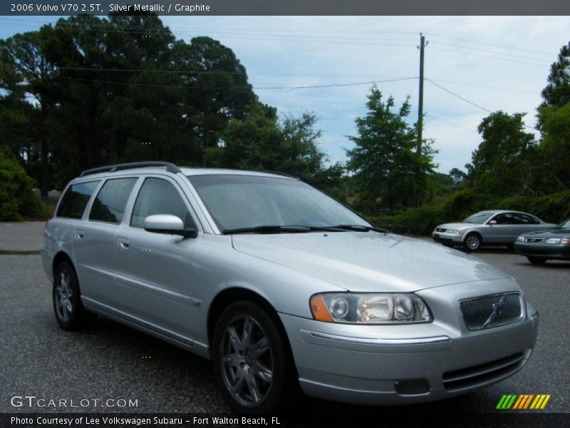 Silver Metallic / Graphite 2006 Volvo V70 2.5T