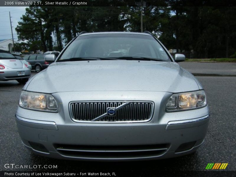 Silver Metallic / Graphite 2006 Volvo V70 2.5T