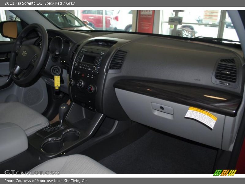 Spicy Red / Gray 2011 Kia Sorento LX
