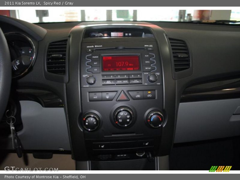 Spicy Red / Gray 2011 Kia Sorento LX