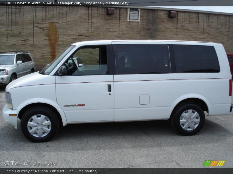 Ivory White / Medium Gray 2000 Chevrolet Astro LS AWD Passenger Van