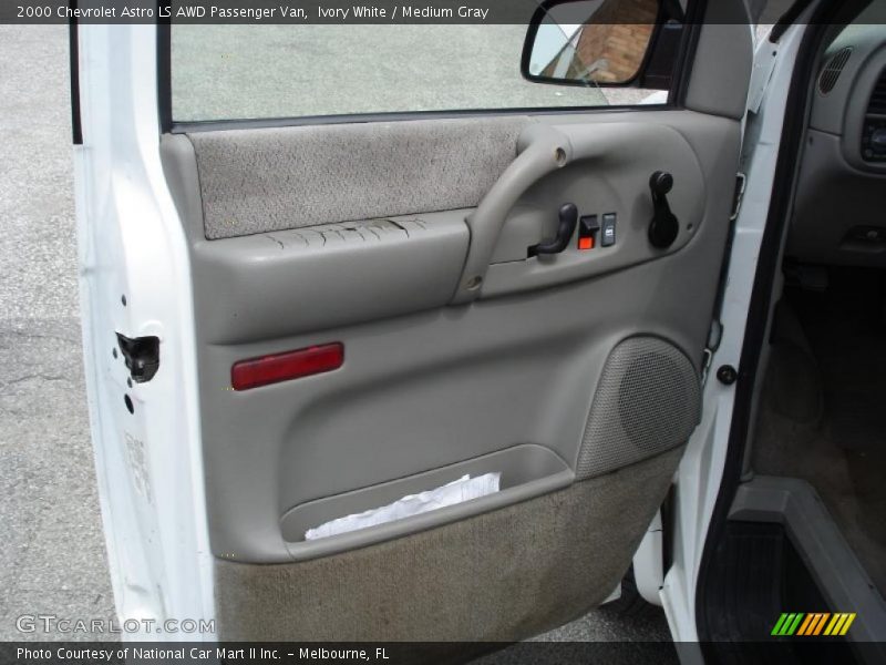 Ivory White / Medium Gray 2000 Chevrolet Astro LS AWD Passenger Van