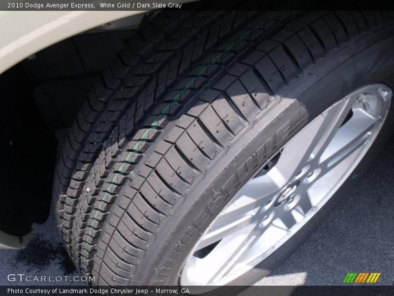 White Gold / Dark Slate Gray 2010 Dodge Avenger Express