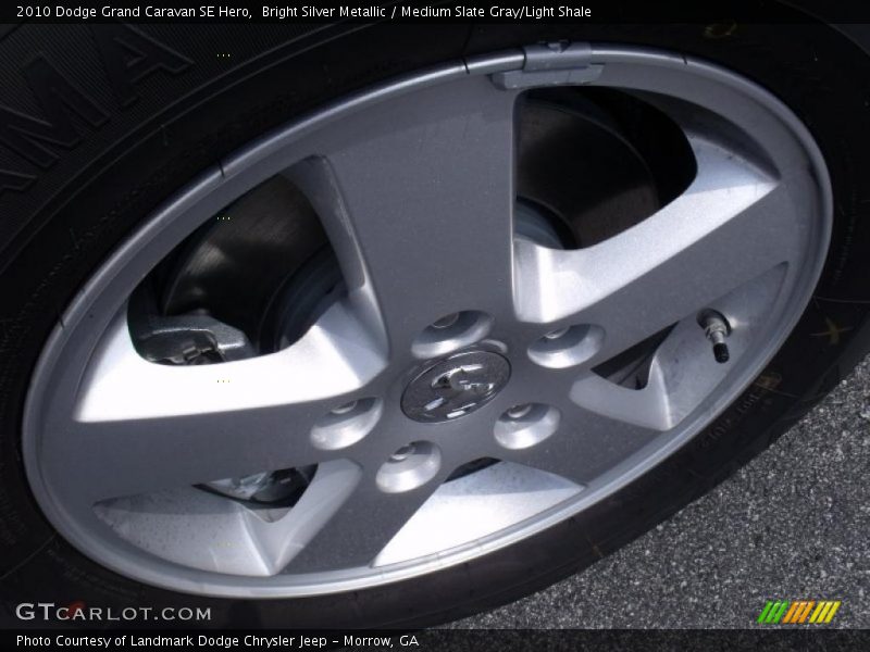 Bright Silver Metallic / Medium Slate Gray/Light Shale 2010 Dodge Grand Caravan SE Hero