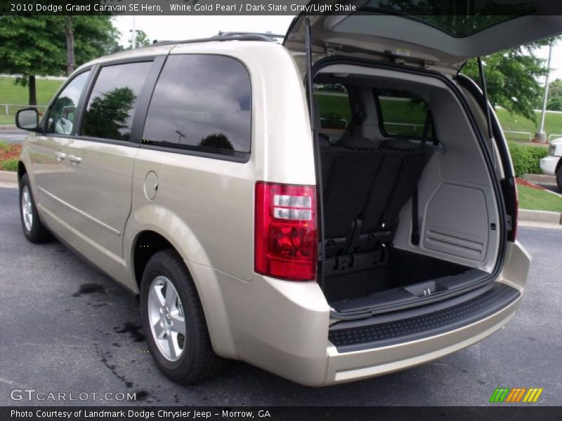 White Gold Pearl / Dark Slate Gray/Light Shale 2010 Dodge Grand Caravan SE Hero
