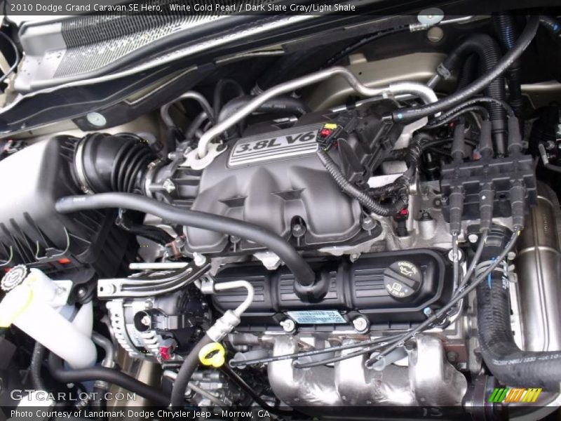 White Gold Pearl / Dark Slate Gray/Light Shale 2010 Dodge Grand Caravan SE Hero
