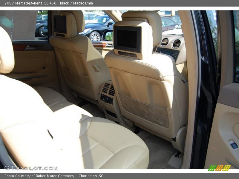 Black / Macadamia 2007 Mercedes-Benz GL 450