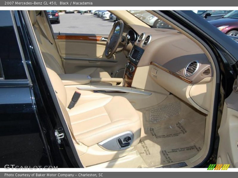 Black / Macadamia 2007 Mercedes-Benz GL 450