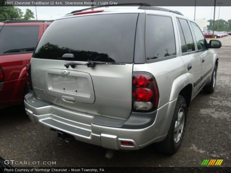 Silverstone Metallic / Light Gray 2005 Chevrolet TrailBlazer LS 4x4