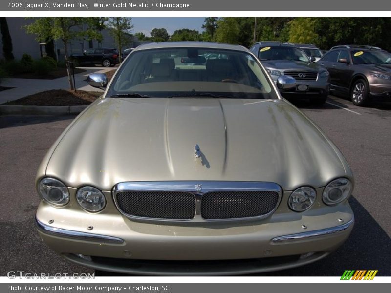 Winter Gold Metallic / Champagne 2006 Jaguar XJ Vanden Plas