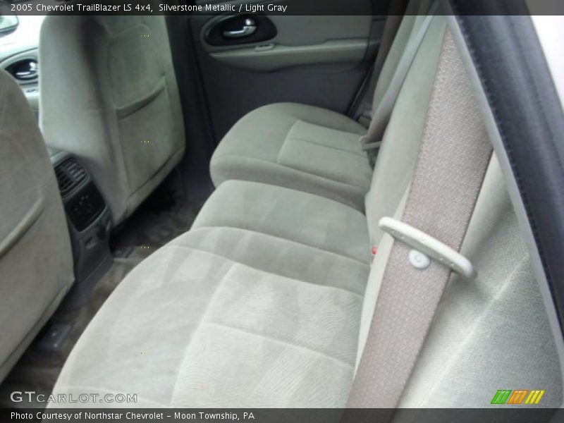 Silverstone Metallic / Light Gray 2005 Chevrolet TrailBlazer LS 4x4