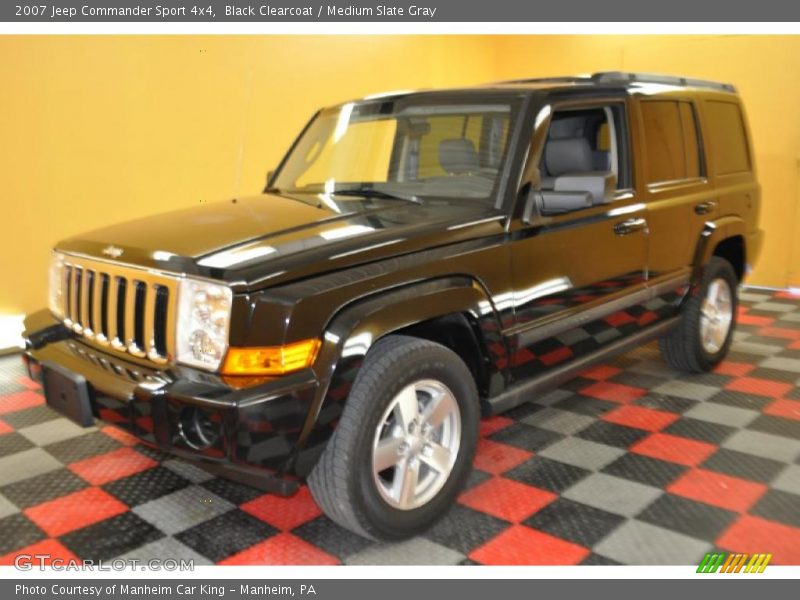 Black Clearcoat / Medium Slate Gray 2007 Jeep Commander Sport 4x4