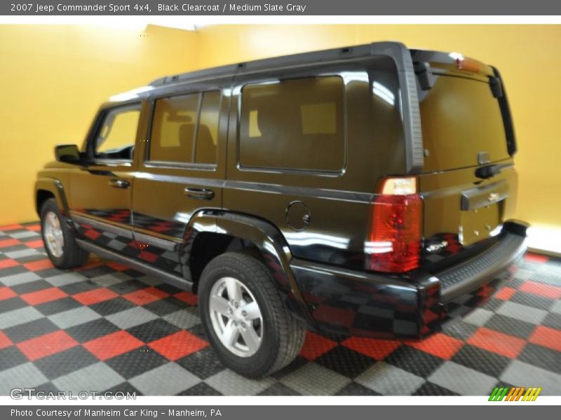 Black Clearcoat / Medium Slate Gray 2007 Jeep Commander Sport 4x4