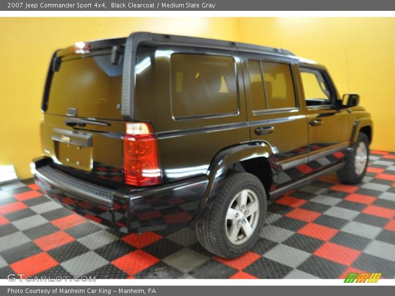 Black Clearcoat / Medium Slate Gray 2007 Jeep Commander Sport 4x4