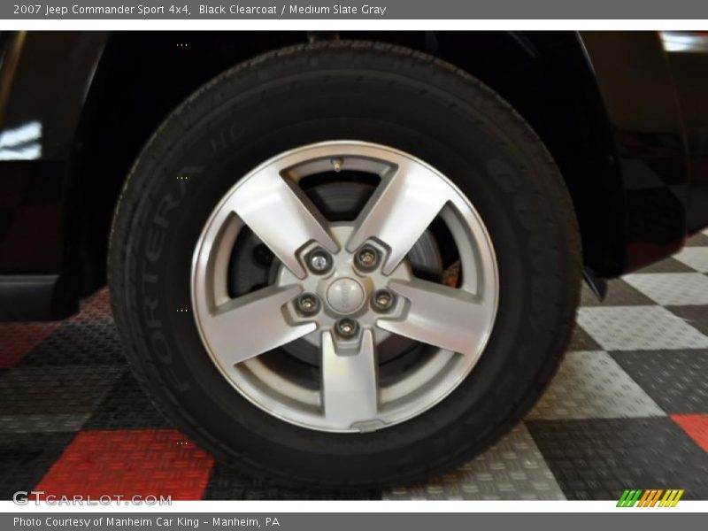 Black Clearcoat / Medium Slate Gray 2007 Jeep Commander Sport 4x4