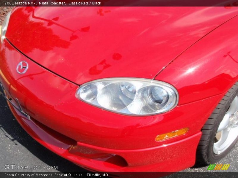 Classic Red / Black 2001 Mazda MX-5 Miata Roadster
