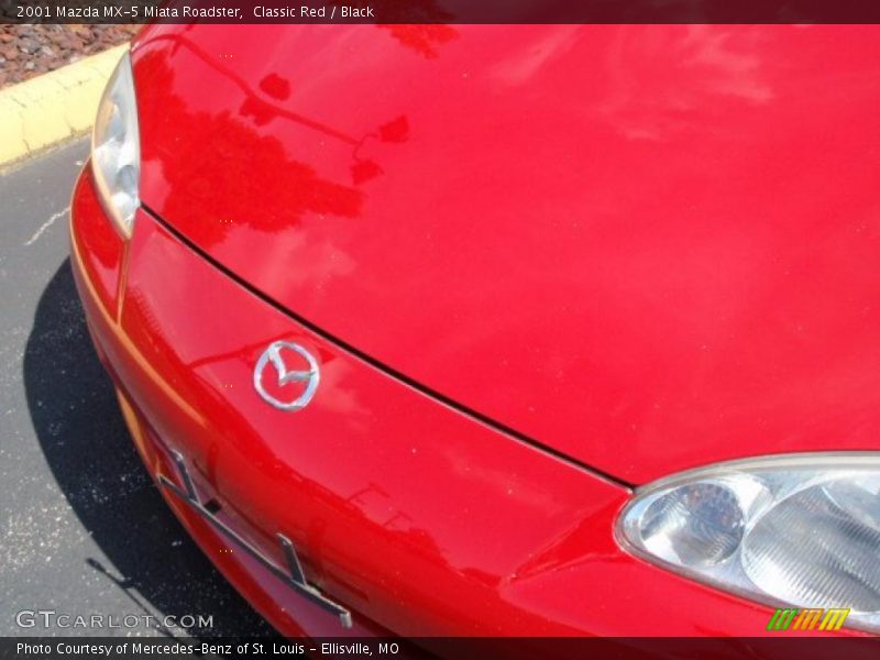 Classic Red / Black 2001 Mazda MX-5 Miata Roadster
